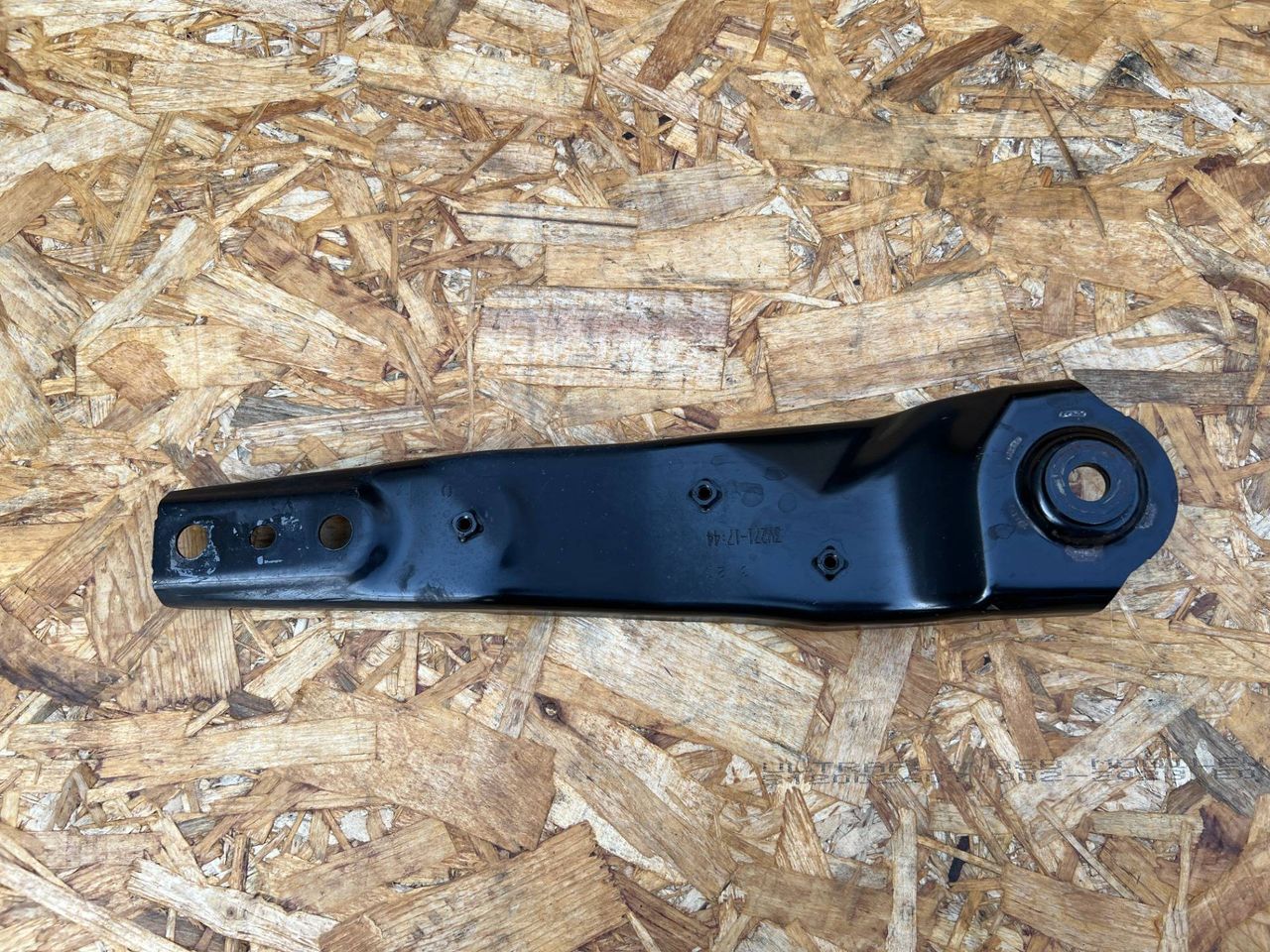 Кронштейн балки Nissan Rogue T33 2023, 1.5 л., KR15, бензин, АКПП, внедорожник 5 дв., передний привод, 554516RR0A - фото №1