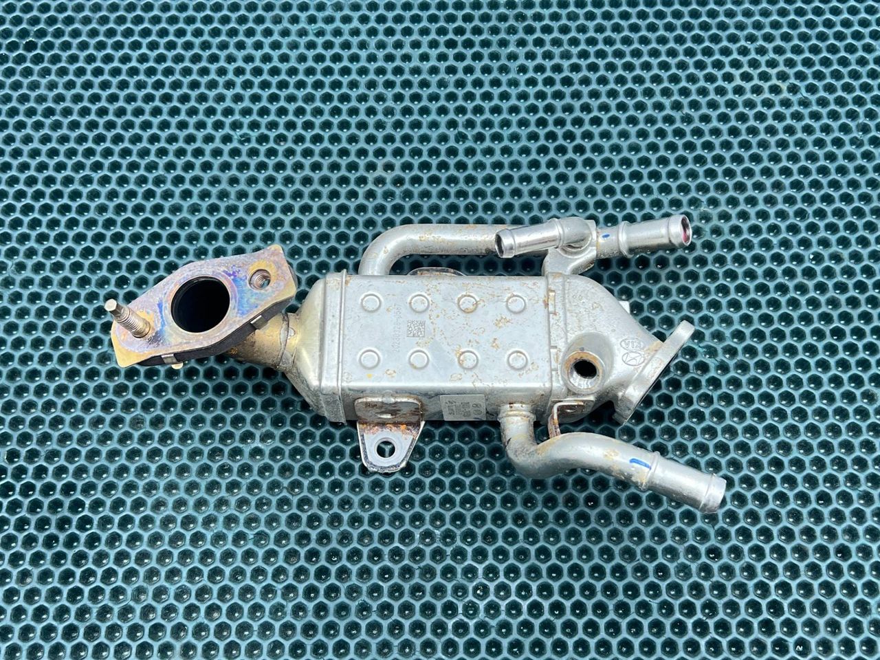 охладитель EGR / Радиатор EGR Kia K5 3 поколение 2023, 1.6 л., бензин, АКПП, седан, передний привод, 28400-2M401 - фото №1