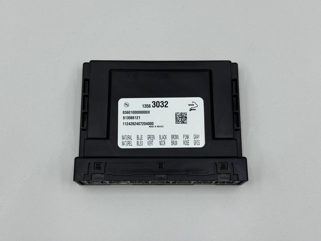 Блок управления BCM (Body Control Module) Chevrolet Trax 2 поколение 2025, 1.2 л., бензин, вариатор, внедорожник 5 дв., передний привод, 13563032 - фото №1