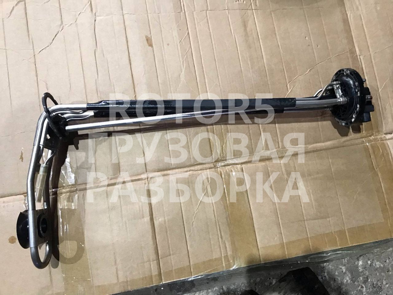 датчик уровня AdBlue Mercedes-Benz Actros 4 поколение (MP4) 1842LS 2011, 12.8 л., OM 471.909, дизель, АКПП, белый, A0075425818 - фото №1