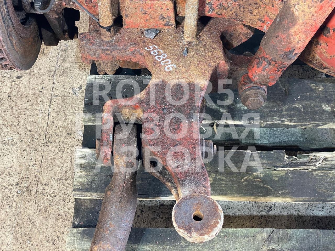 кронштейн крепления пневморессора левый IVECO EuroCargo 2 поколение 2004, 5.9 л., F4AE0681A, дизель - фото №1