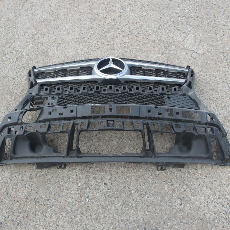 решетка радиатора Mercedes-Benz GL-Класс X166 2012, 3.0 л., OM 642.826, дизель, АКПП, внедорожник 5 дв.