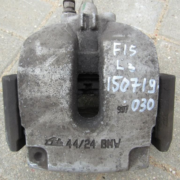 суппорт задний левый BMW X5 F15 2017, 3.0 л., N57 D30 B, дизель, АКПП, внедорожник 5 дв.