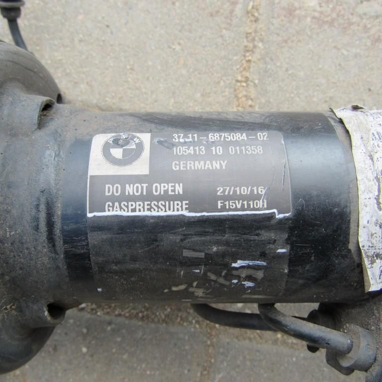 амортизатор передний правый BMW X5 F15 2017, 3.0 л., N57 D30 B, дизель, АКПП, внедорожник 5 дв., 6875084