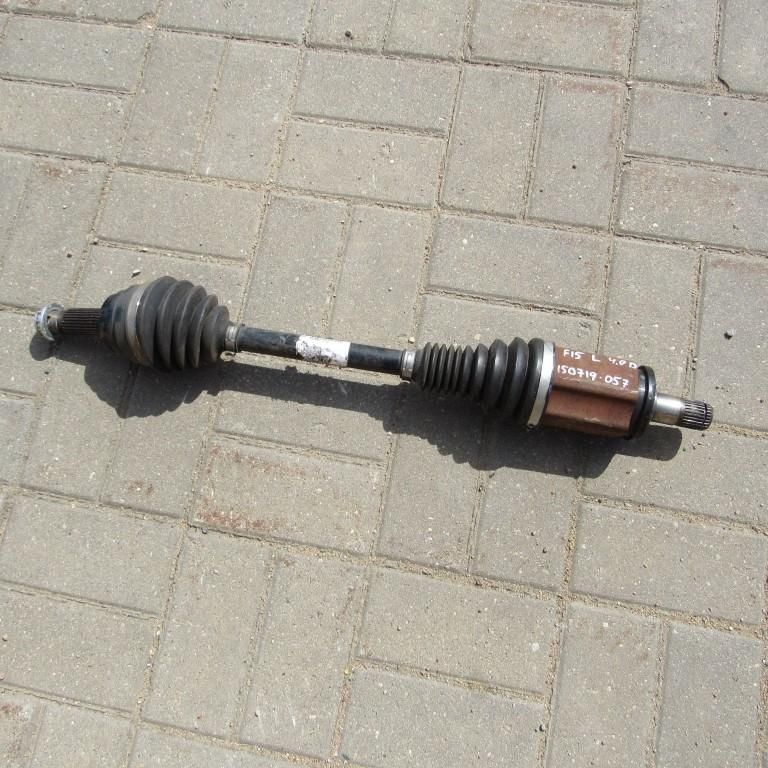 полуось передняя левая (приводной вал, ШРУС) BMW X5 F15 2017, 3.0 л., N57 D30 B, дизель, АКПП, внедорожник 5 дв.