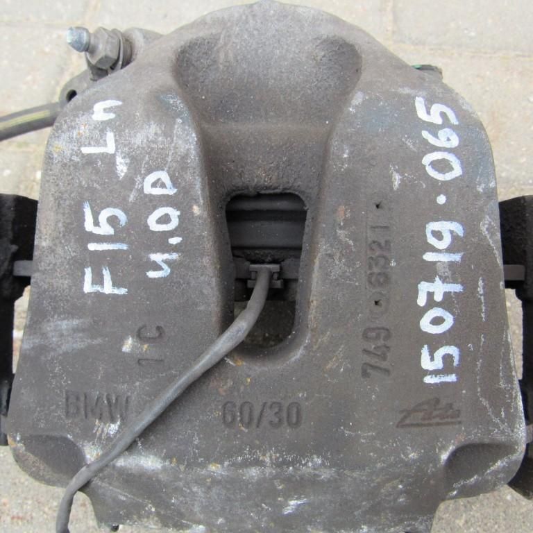 суппорт передний левый BMW X5 F15 2017, 3.0 л., N57 D30 B, дизель, АКПП, внедорожник 5 дв.