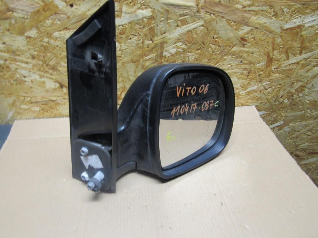 зеркало наружное правое Mercedes-Benz Vito W639 2006, 2.2 л., OM 646.983, дизель, АКПП