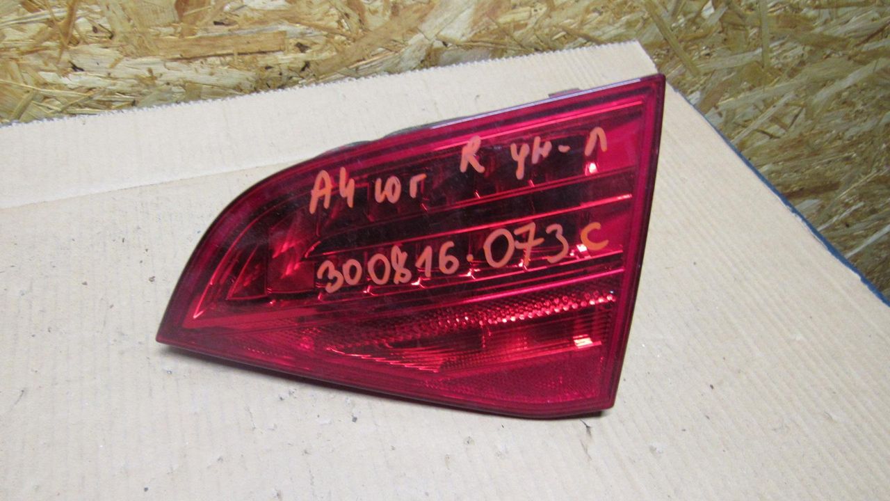 фонарь крышки багажника правый Audi A4 B8/8K 2009, 2.0 л., CAHA, дизель, АКПП, универсал