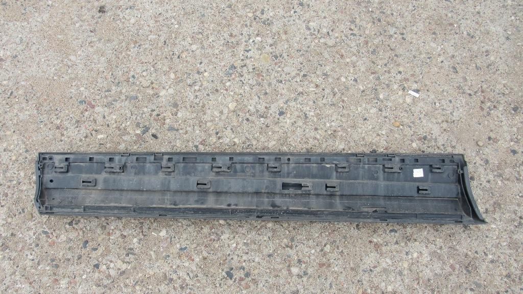 молдинг двери передней правой Audi Q7 4L 2008, 3.0 л., дизель, АКПП, внедорожник 5 дв., 4L0853960