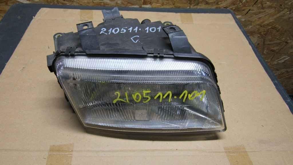 фара правая Audi A4 B5 1996, 1.6 л., бензин, АКПП, седан, 8D0941004A