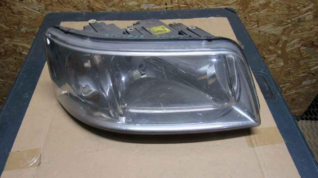 фара правая Volkswagen Transporter T5 2003, 1.9 л., AXC, дизель, АКПП, 7H1941016S
