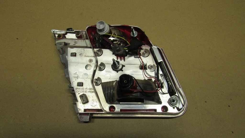 фонарь крышки багажника правый BMW 7 серия F01/F02 2009, 3.0 л., N57 D30 A, дизель, АКПП, седан
