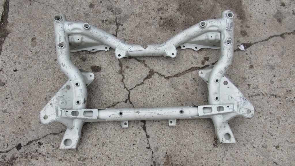 балка подвески передняя (подрамник) Mercedes-Benz E-Класс W212/S212/C207/A207 2010, 1.8 л., бензин, АКПП, седан