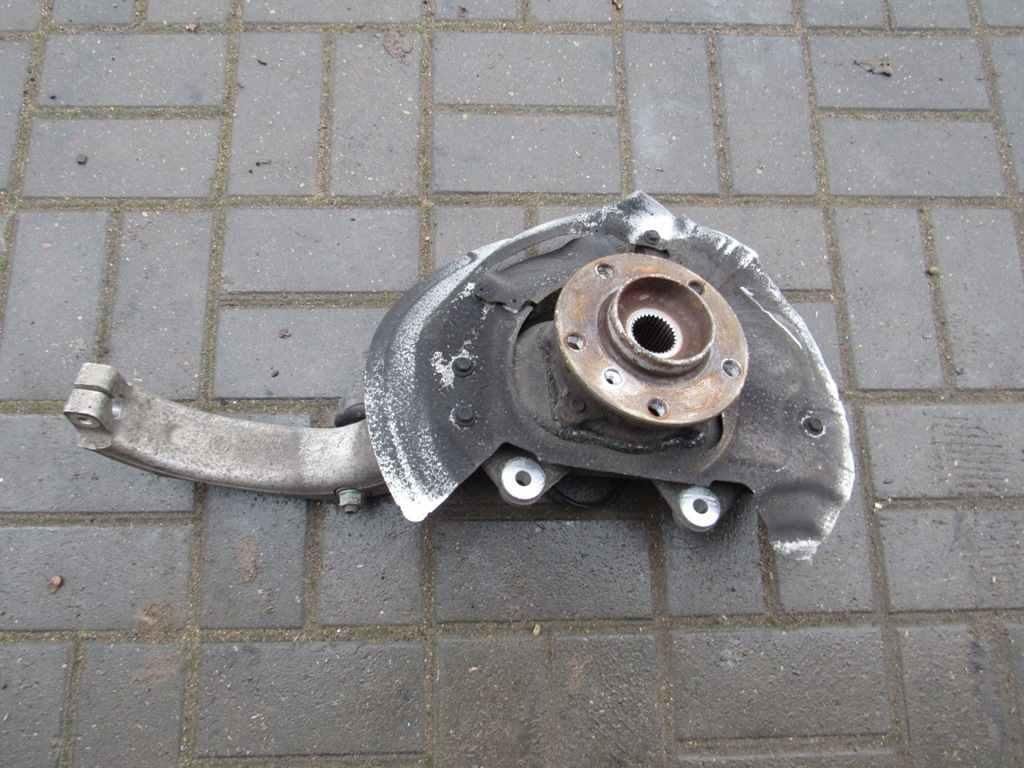 ступица передняя правая BMW X5 F15 2013, 3.0 л., N57 D30 B, дизель, АКПП, внедорожник 5 дв., 8773784
