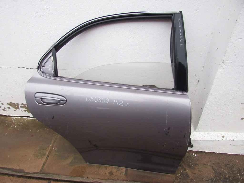дверь задняя правая Mazda Xedos 6 1 поколение 1996, 2.0 л., KF1, бензин, седан