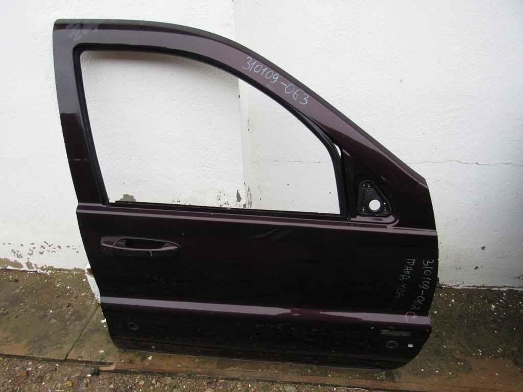дверь передняя правая Jeep Grand Cherokee WJ 2001, 4.0 л., ERH, бензин, внедорожник 5 дв.