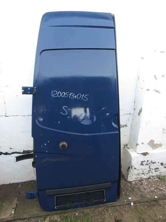 дверь задняя распашная левая Mercedes-Benz Sprinter 2 поколение (W906) 2008, 1.8 л., M 271.951, бензин