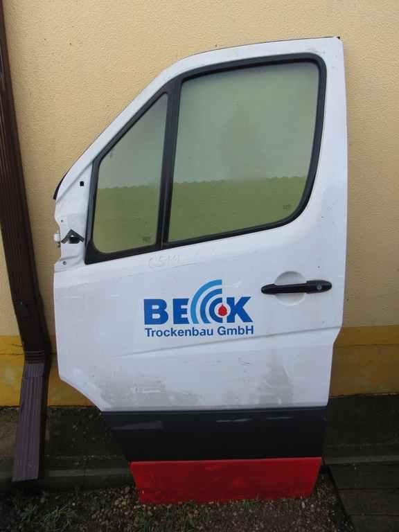 дверь передняя левая Mercedes-Benz Sprinter 2 поколение (W906) 2011, 2.1 л., дизель