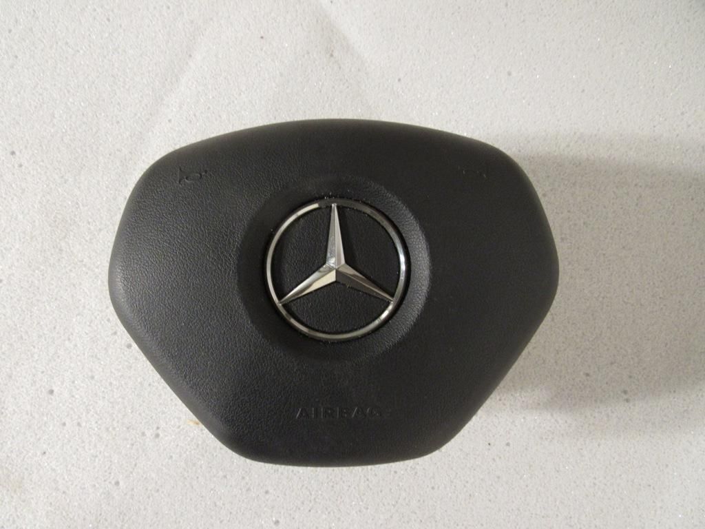 подушка безопасности водителя Mercedes-Benz GLA-Класс X156 2013, 2.1 л., OM 651.930, дизель, внедорожник 5 дв.