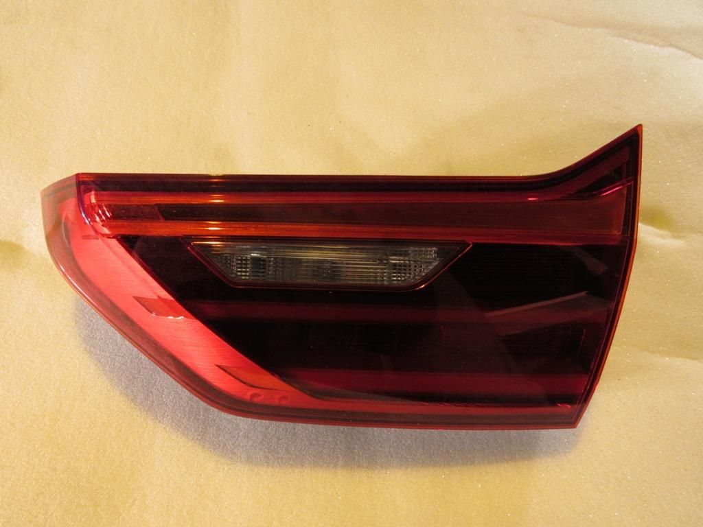 фонарь крышки багажника правый BMW 5 серия G30/G31 2017, 3.0 л., B57 D30 A, дизель, универсал, 8493052