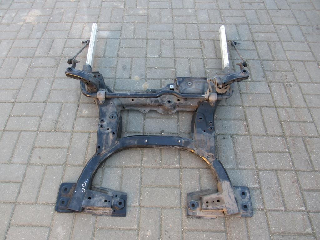 балка подвески передняя (подрамник) Mercedes-Benz GLA-Класс X156 2013, 2.1 л., OM 651.930, дизель, внедорожник 5 дв., 2466201200