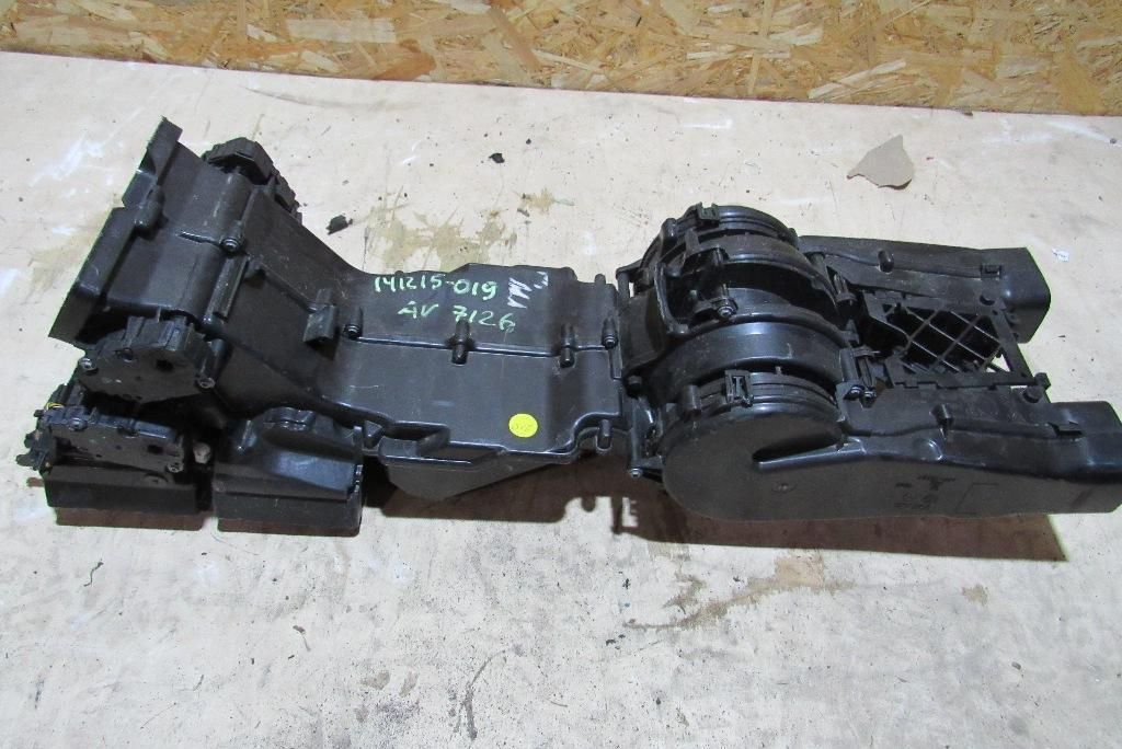 отопитель в сборе (печка) Audi Q5 8R 2010, 2.0 л., дизель, внедорожник 5 дв.