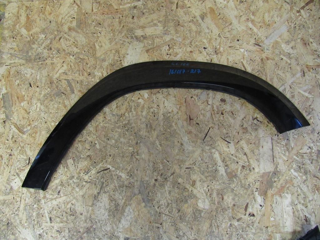 накладка колесной арки Mercedes-Benz GL-Класс X166 2012, 3.0 л., OM 642.826, дизель, внедорожник 5 дв., 1668846522