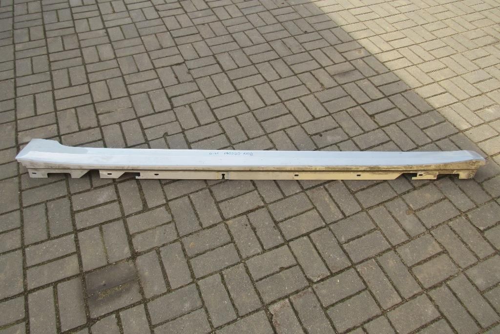 накладка на порог BMW 5 серия G30/G31 2017, 3.0 л., B57 D30 A, дизель, универсал
