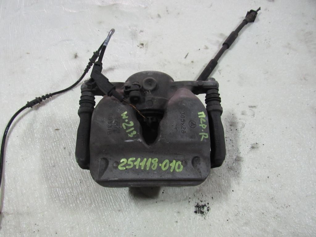 суппорт передний правый Mercedes-Benz E-Класс W213/S213/C238/A238 2016, 2.0 л., OM 654.920, дизель, седан