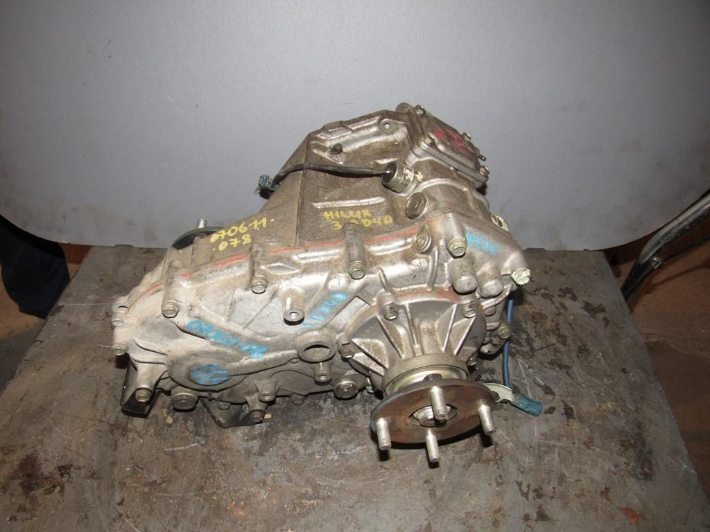 раздаточная коробка Toyota Hilux 7 поколение 2006, 3.0 л., 1KD-FTV, дизель, пикап