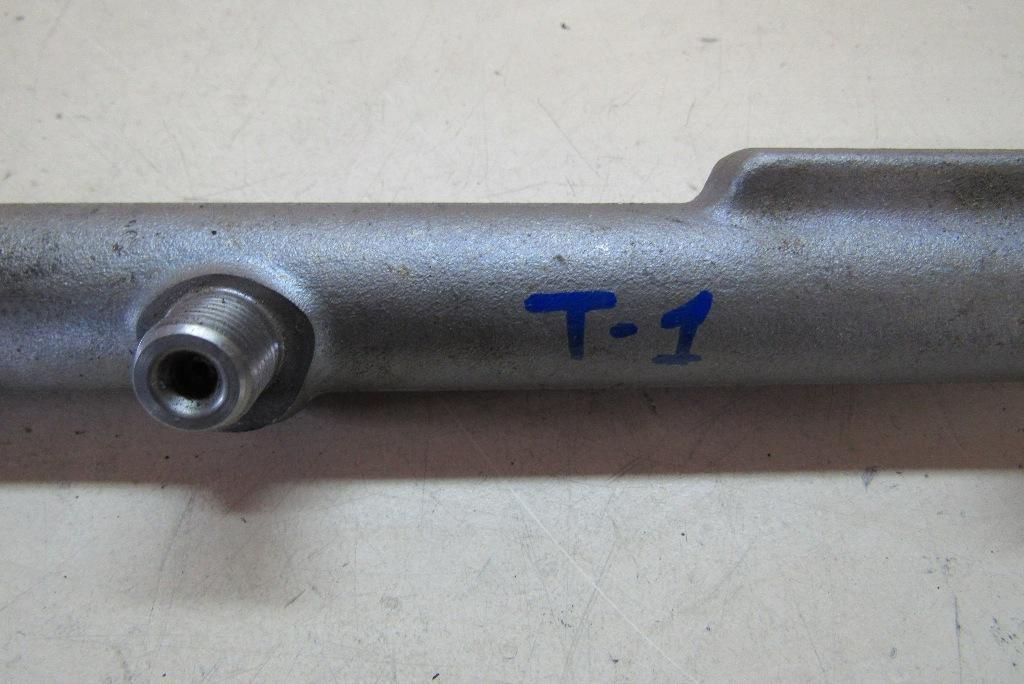 топливная рампа BMW X5 E70 2007, 3.0 л., M57 D30 (306D1), дизель, внедорожник 5 дв., 13537795514