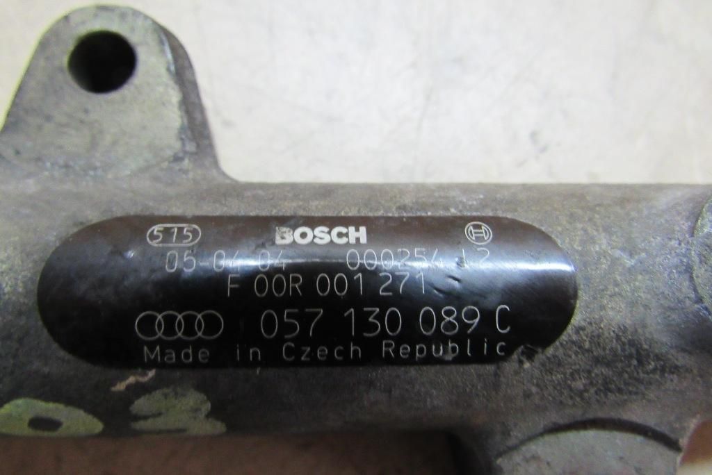 топливная рампа Audi A8 D3/4E 2003, 4.0 л., ASE, дизель, седан, 057130089C