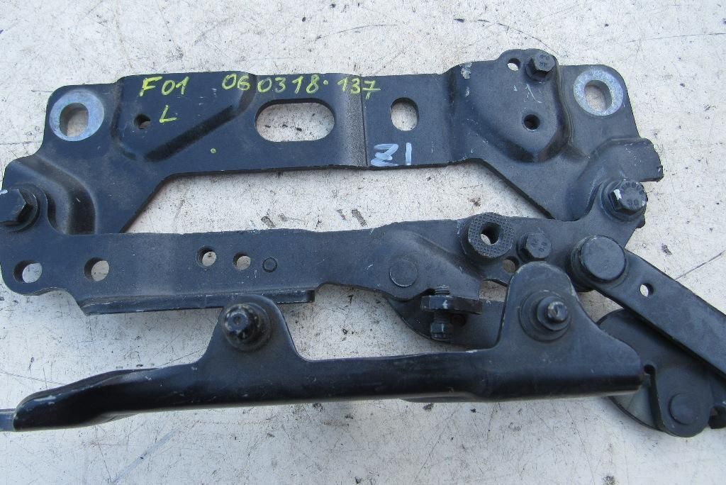 петля капота левая BMW 7 серия F01/F02 2011, 3.0 л., N57 D30 A, дизель, седан, 7184189
