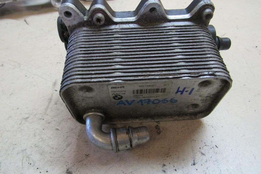 радиатор АКПП BMW 5 серия E60/E61 2006, 3.0 л., M57 D30 (306D3), дизель, седан, 7803830