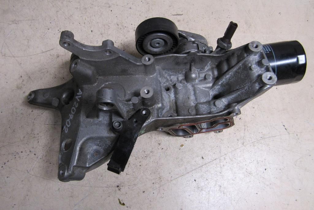 кронштейн генератора Audi A4 B8/8K 2008, 2.0 л., CDNC, бензин, седан, 06H903143H