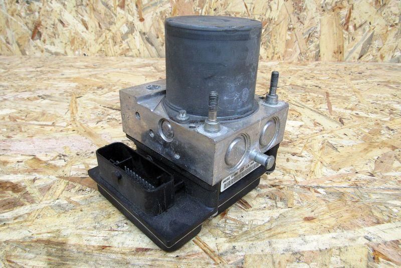блок ABS Audi A4 B7 2004, 1.8 л., BFB, бензин, седан, 8E0910517E