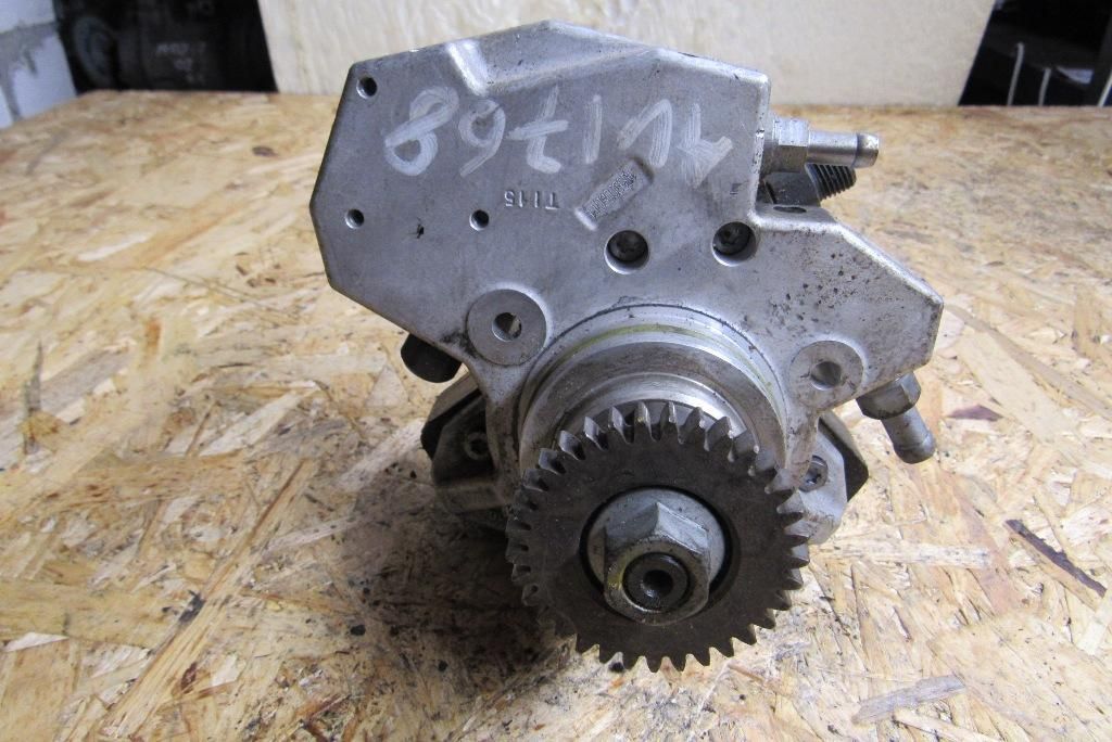 ТНВД Mercedes-Benz M-Класс W164 2006, 3.0 л., OM 642.940, дизель, внедорожник 5 дв., 6420700501