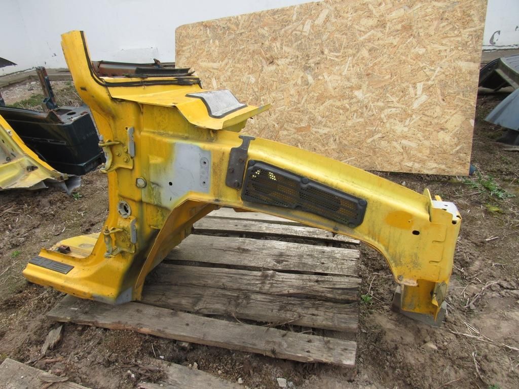 четверть передняя правая Hummer H2 1 поколение 2002, 6.0 л., LQ4, бензин, внедорожник 5 дв.