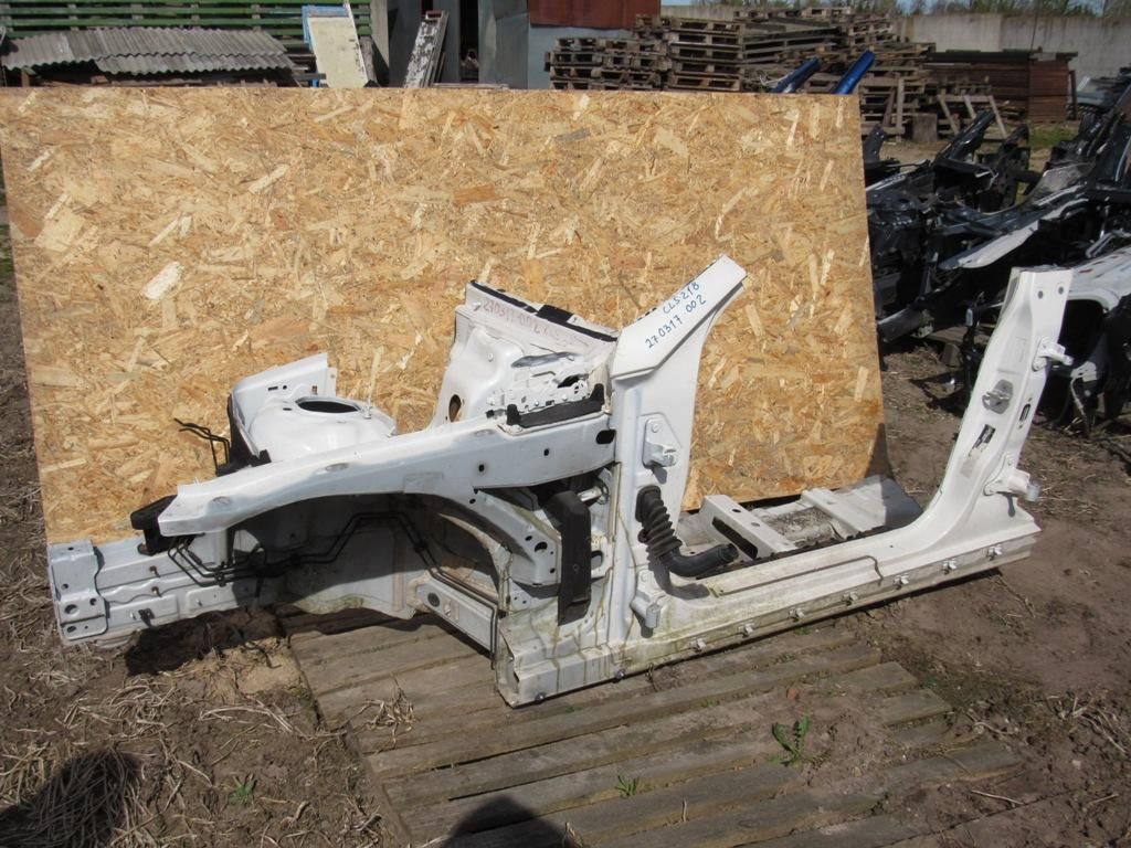 четверть передняя правая Mercedes-Benz CLS-Класс C218/X218 2011, 2.1 л., OM 651.924, дизель, купе