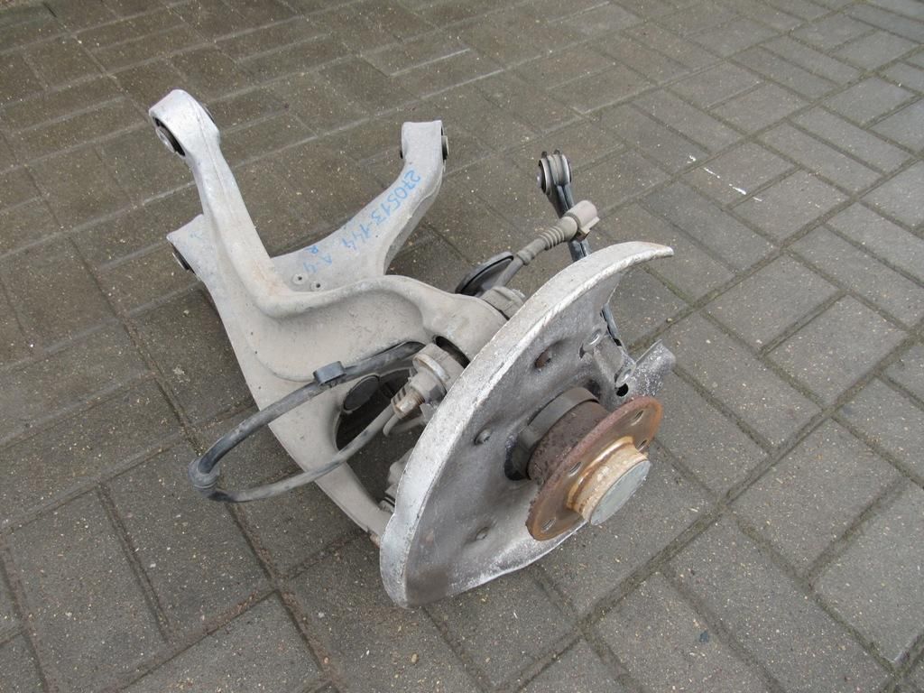 ступица задняя правая Audi A4 B8/8K 2008, 2.0 л., CAHA, дизель, седан, 8K0505432AP