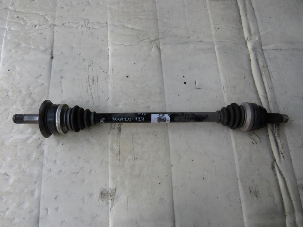 полуось задняя (приводной вал, ШРУС) BMW 5 серия F07/F10/F11 2011, 2.0 л., бензин, седан, 0253121687142A