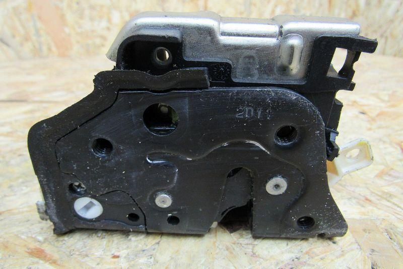 замок двери задней правой Audi A4 B8/8K 2008, 3.0 л., CCWB, дизель, седан, 8K0839016C