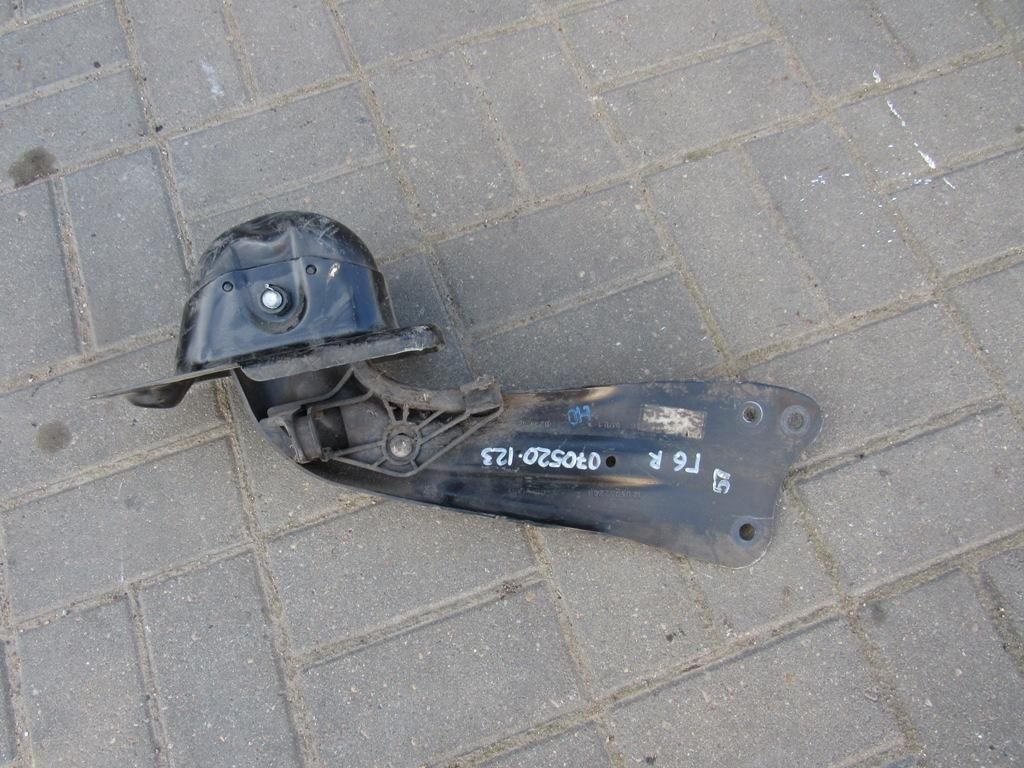 рычаг задний правый Volkswagen Golf 6 поколение 2008, 2.0 л., дизель, хетчбэк 5 дв., 1K0505226H
