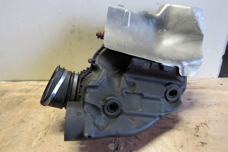 корпус воздушного фильтра BMW 7 серия F01/F02 2012, 4.4 л., N63 B44 B, бензин, седан, 7577466