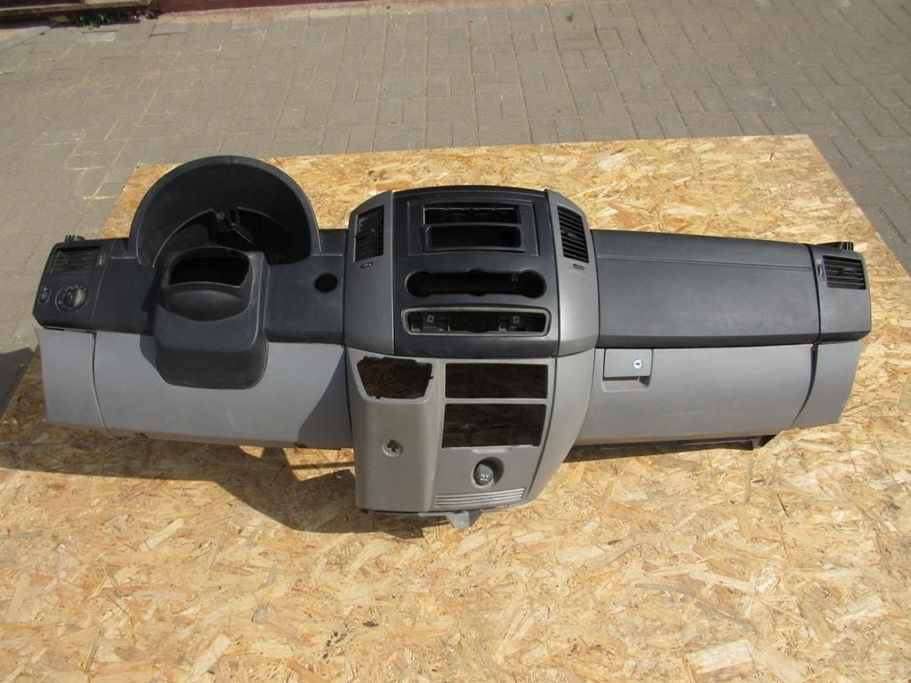 панель передняя салона (торпедо) Mercedes-Benz Sprinter 2 поколение (W906) 2011, 2.1 л., дизель