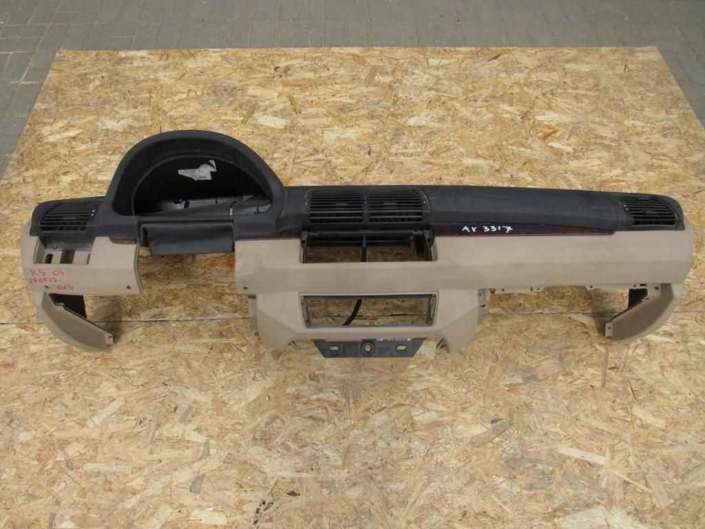 панель передняя салона (торпедо) BMW X5 E53 2001, 3.0 л., M57 D30 (306D1), дизель, внедорожник 5 дв.