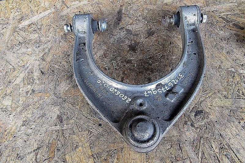 рычаг передний левый BMW 5 серия F07/F10/F11 2009, 2.0 л., дизель, седан, 6775967