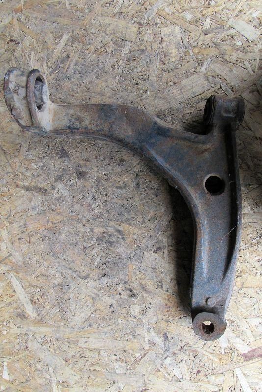 рычаг передний правый Volkswagen Multivan T5 2003, 1.9 л., AXC, дизель, минивэн, 7H0407166B