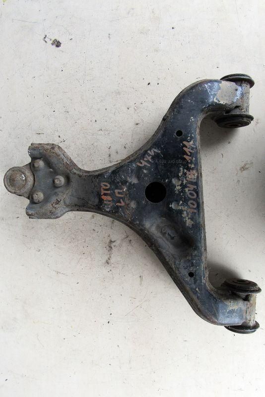 рычаг передний левый Mercedes-Benz Vito W639 2003, 2.2 л., OM 646.982, дизель, 6393300410