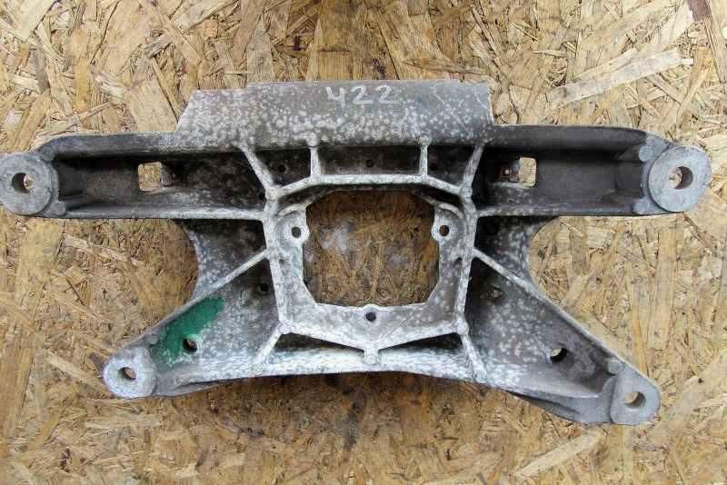 кронштейн КПП Audi A4 B8/8K 2008, 1.8 л., бензин, седан, 8K0399263K
